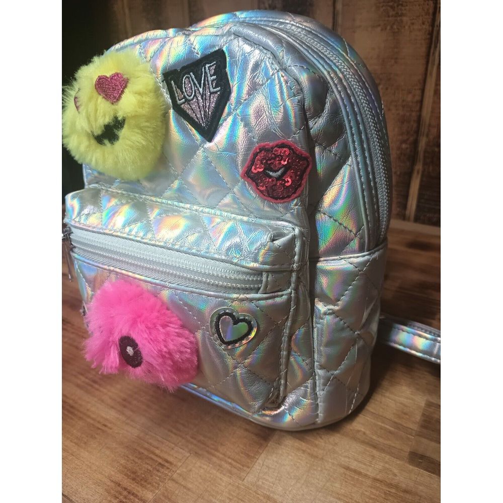 Small Silver Fun & Unique Backpack by PLACE - Picture 3 of 11